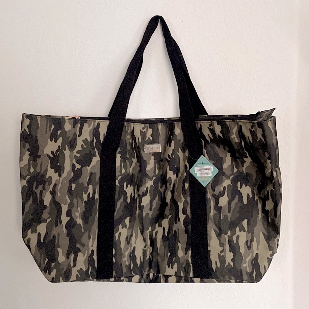 Camo Tote NWT